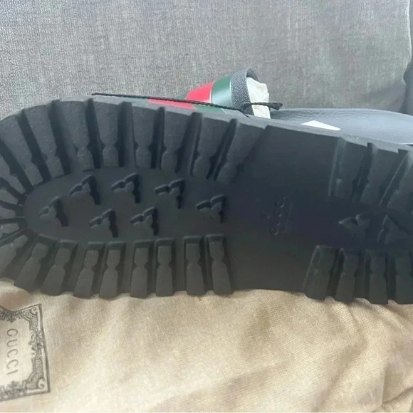 Gucci Pool Slides - Picture 3 of 4